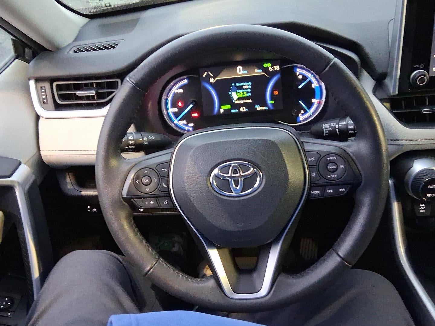 2024 Toyota RAV4 Hybrid XLE Premium