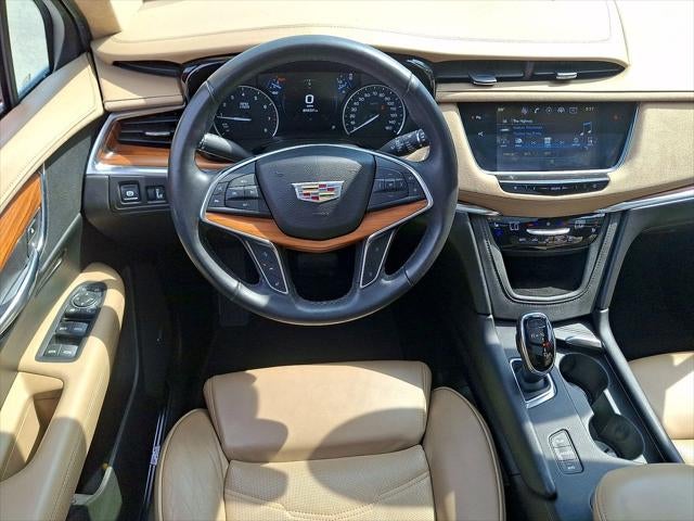 2017 Cadillac XT5 Platinum AWD