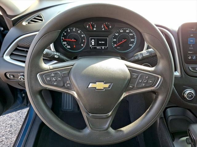 2025 Chevrolet Malibu LS