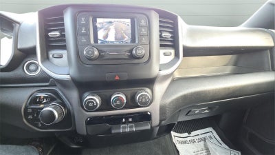 2022 RAM 1500 Big Horn Crew Cab 4x4 5'7' Box