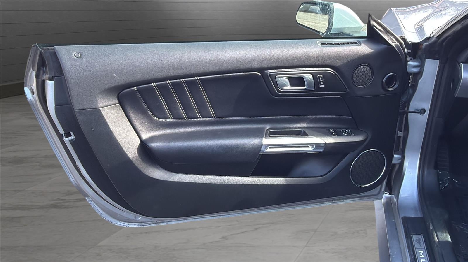 2023 Ford Mustang EcoBoost Premium Fastback