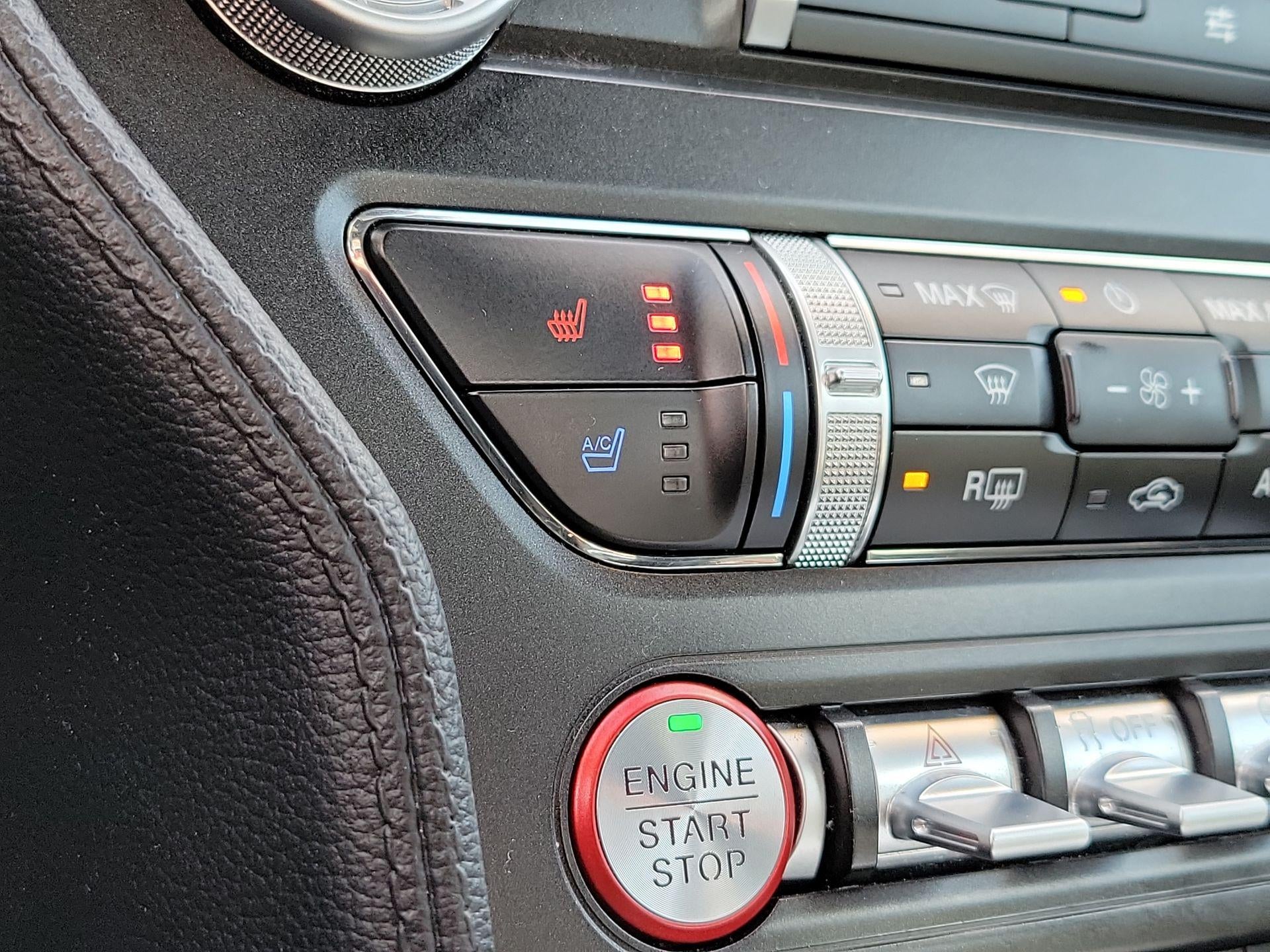 2023 Ford Mustang EcoBoost Premium Fastback