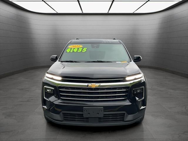 2025 Chevrolet Traverse FWD LT