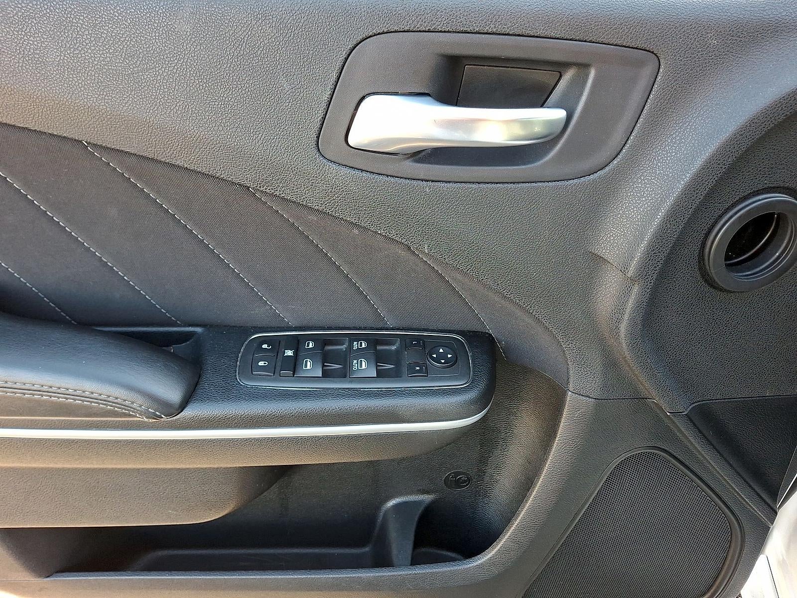 2022 Dodge Charger SXT RWD