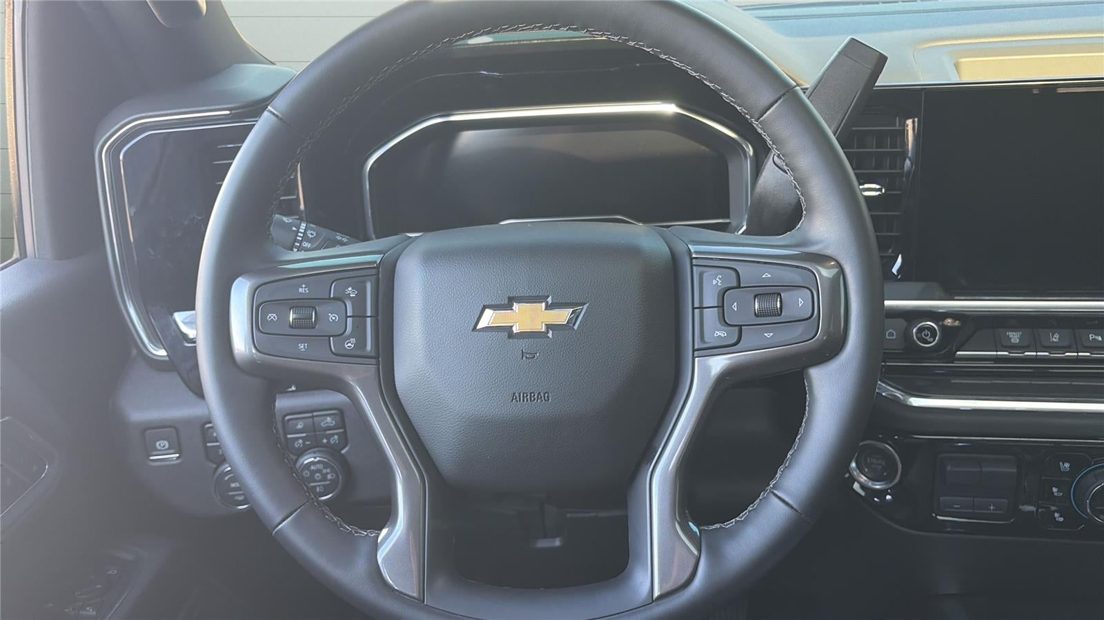 2025 Chevrolet Silverado 2500HD 4WD Crew Cab Standard Bed High Country