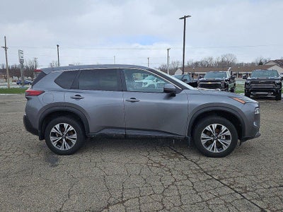 2023 Nissan Rogue SV FWD