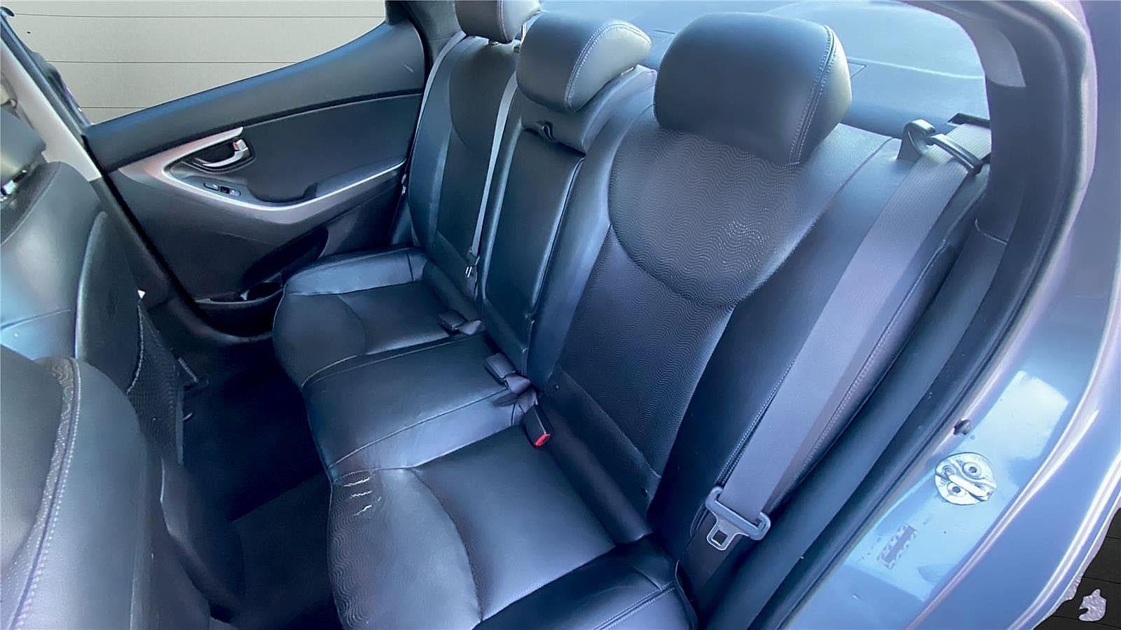 2011 Hyundai Elantra Limited (Ulsan Plant)