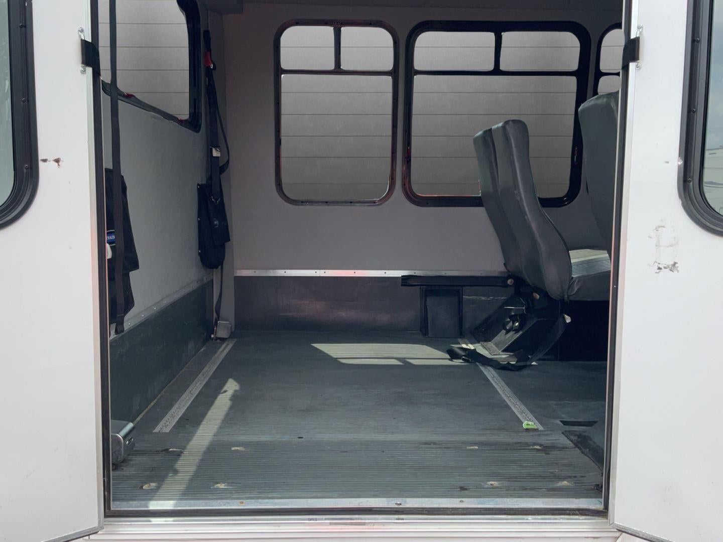 2011 Ford Econoline Commercial Cutaway Base