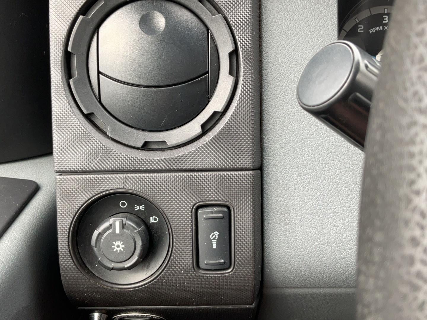 2019 Ford Super Duty F-650 Straight Frame Gas Reg Cab