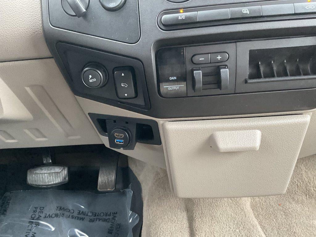 2008 Ford Super Duty F-350 Srw '4WD SuperCab 142'' XLT'
