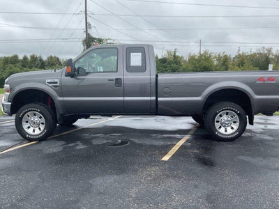 2008 Ford Super Duty F-350 Srw '4WD SuperCab 142'' XLT'
