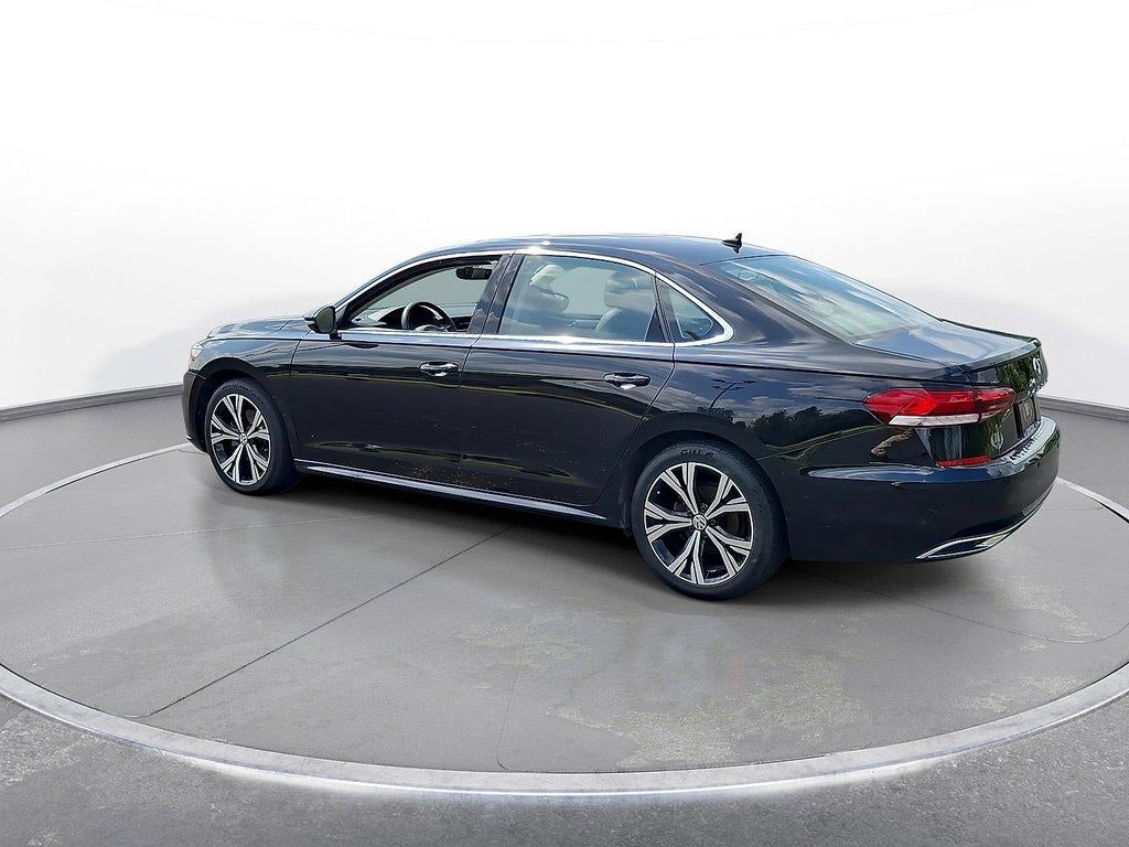 2022 Volkswagen Passat 2.0T SE Auto