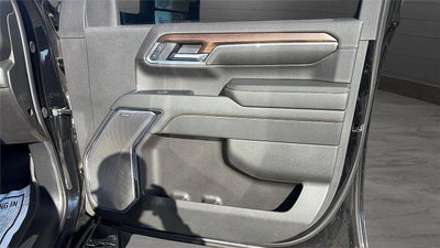 2025 Chevrolet Silverado 2500Hd '4WD Crew Cab 159'' High Country'