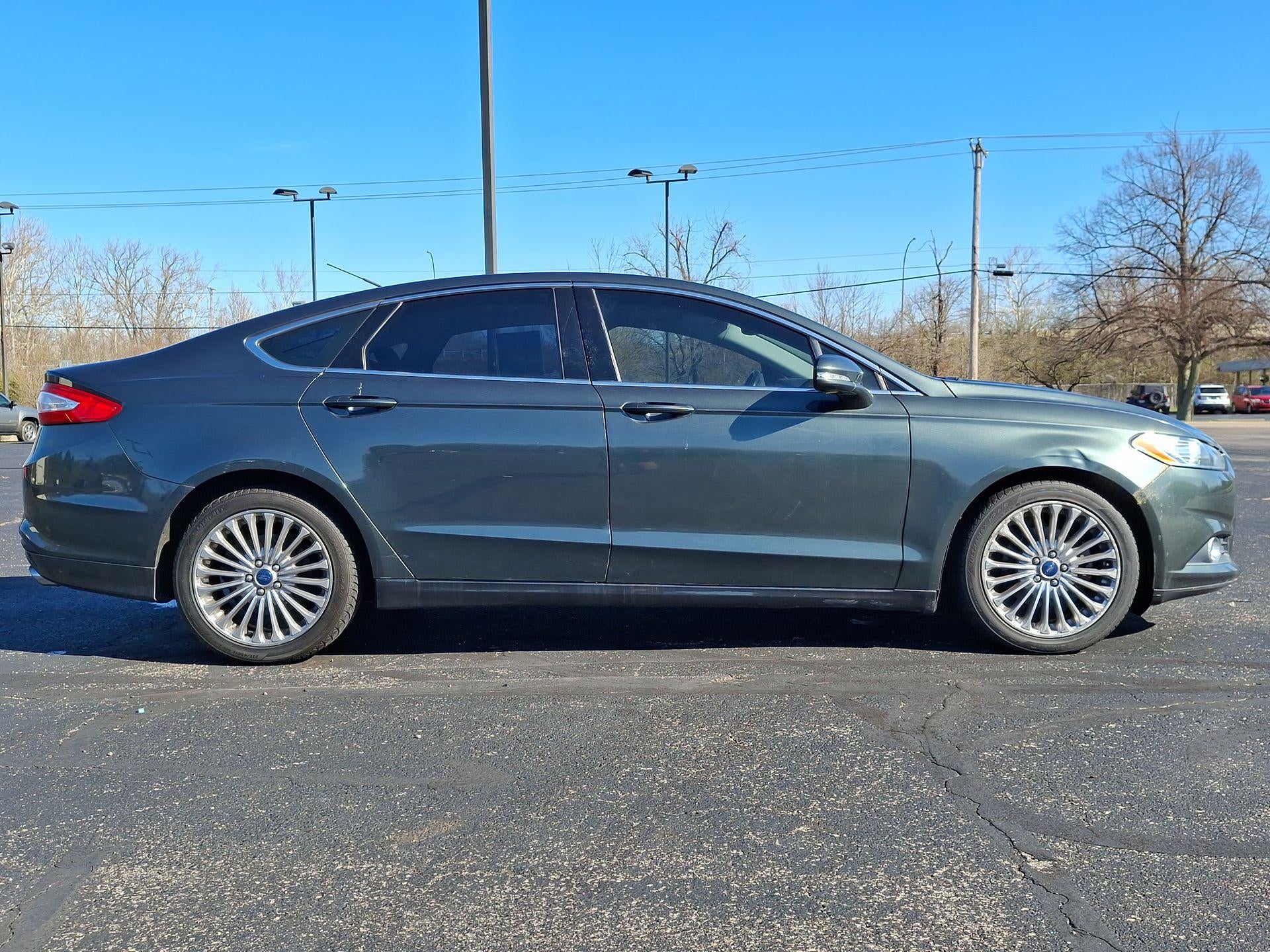 2016 Ford Fusion SE