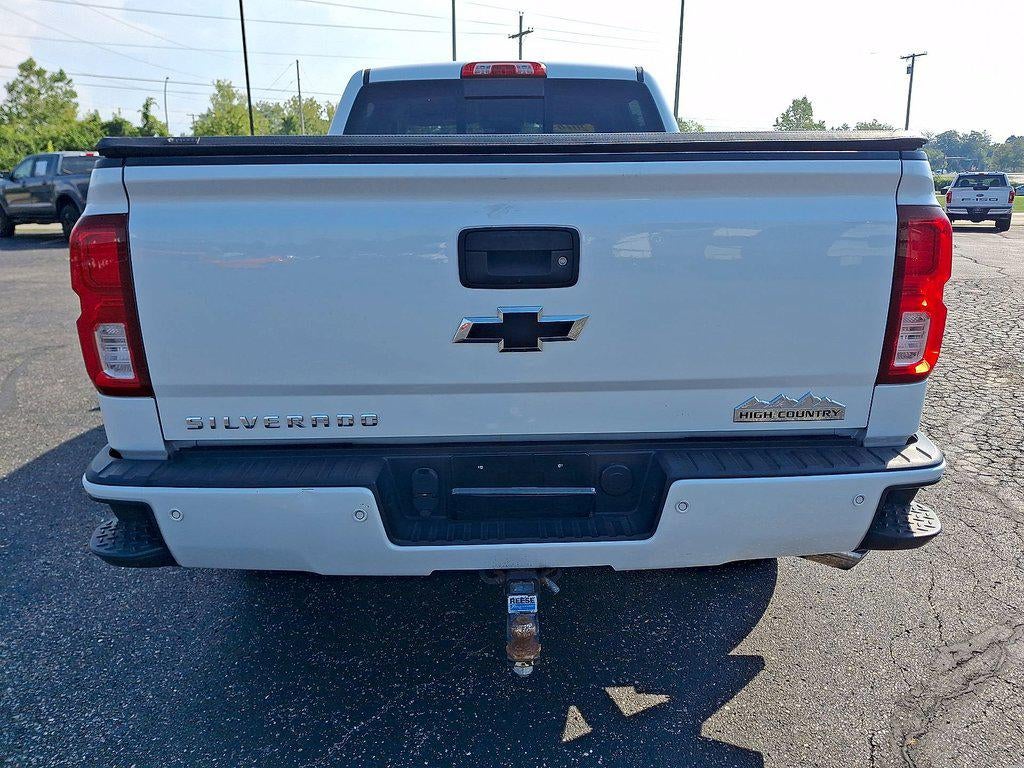 2016 Chevrolet Silverado 1500 '4WD Crew Cab 153.0'' High Country'