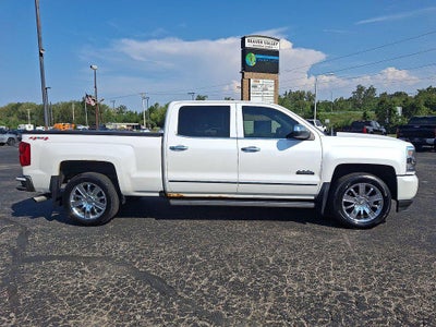 2016 Chevrolet Silverado 1500 '4WD Crew Cab 153.0'' High Country'