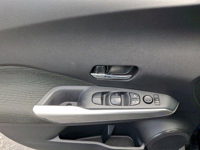 2019 Nissan Kicks SV FWD