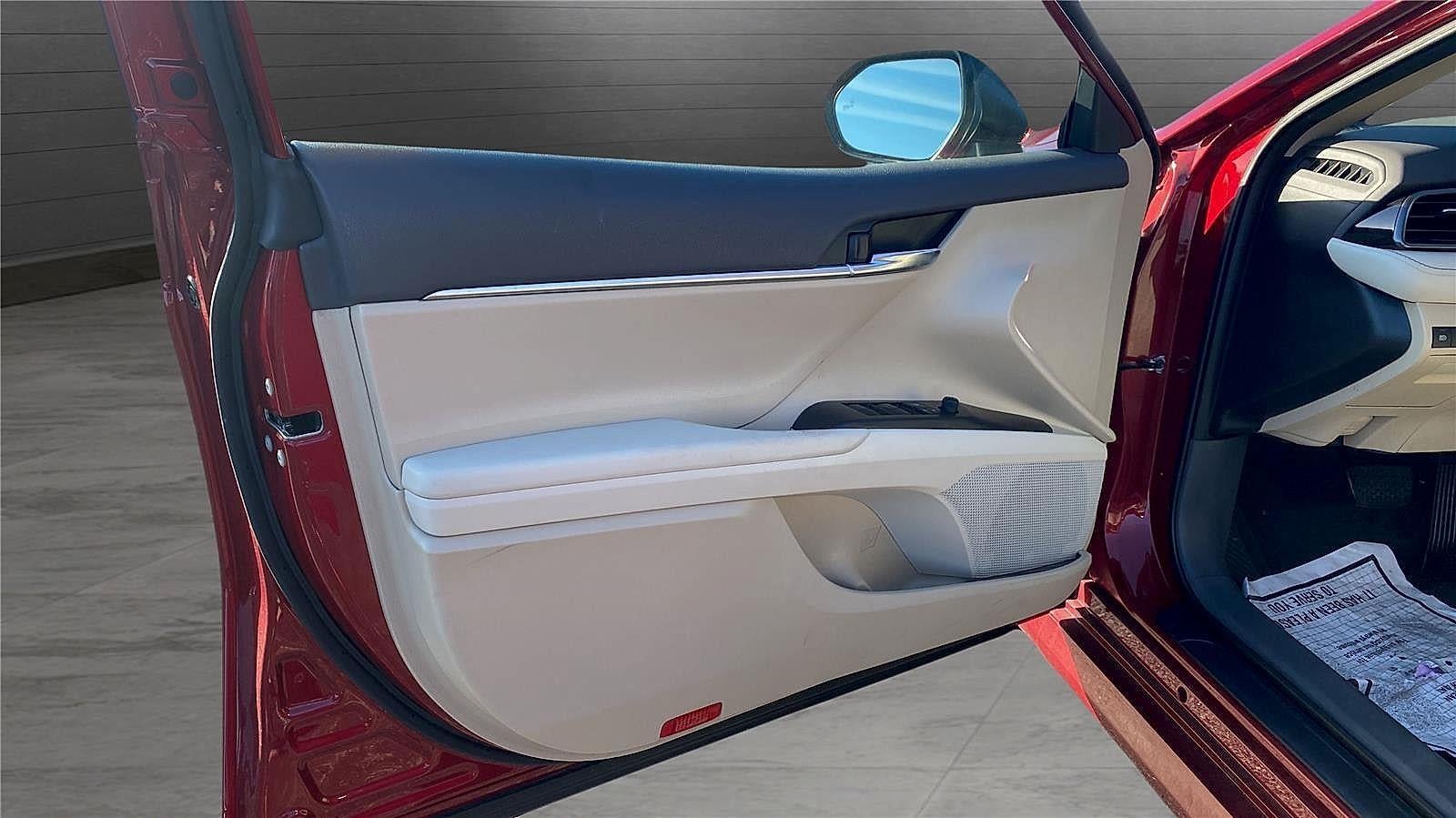 2021 Toyota Camry LE