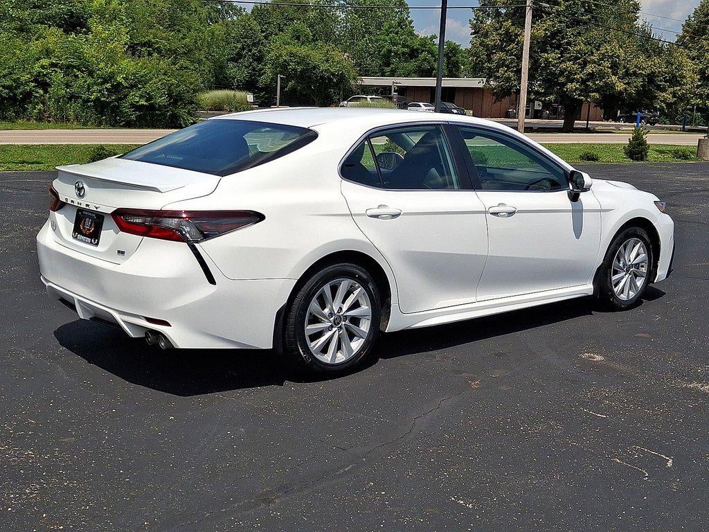 2024 Toyota Camry SE Auto (Natl)