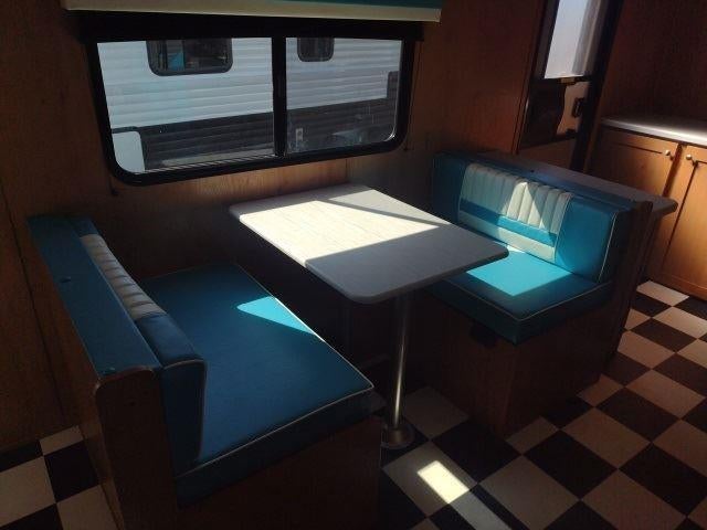 2022 Riverside RV Retro 211