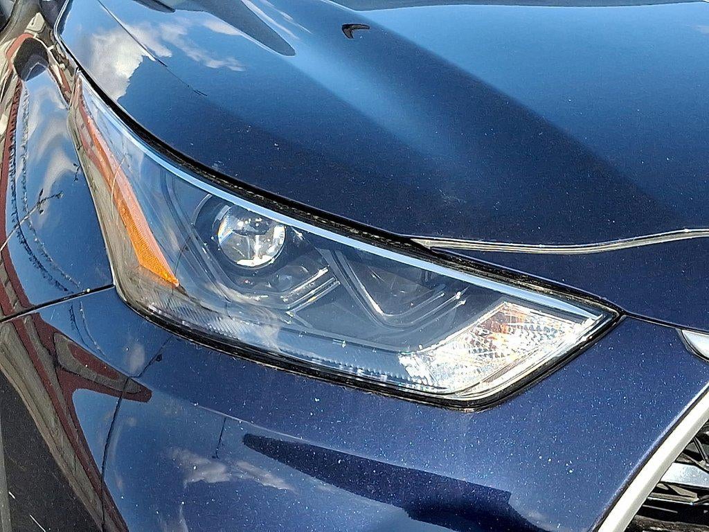 2022 Toyota Highlander Hybrid LE AWD (Natl)
