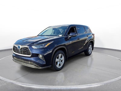 2022 Toyota Highlander Hybrid LE AWD (Natl)