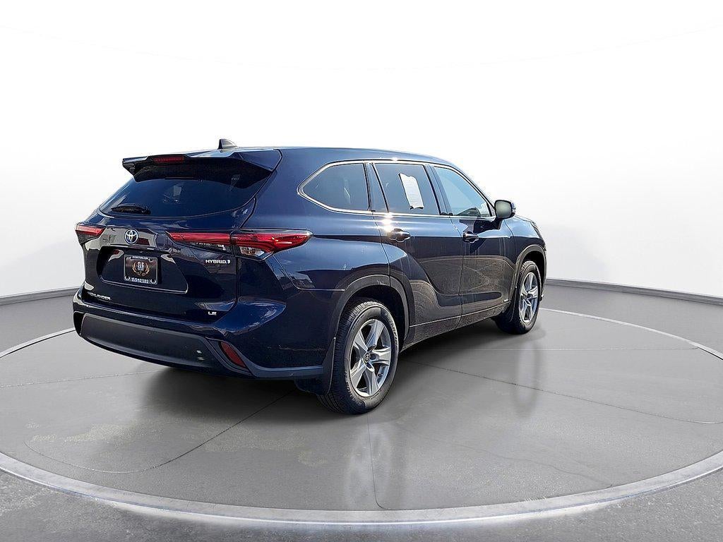 2022 Toyota Highlander Hybrid LE AWD (Natl)