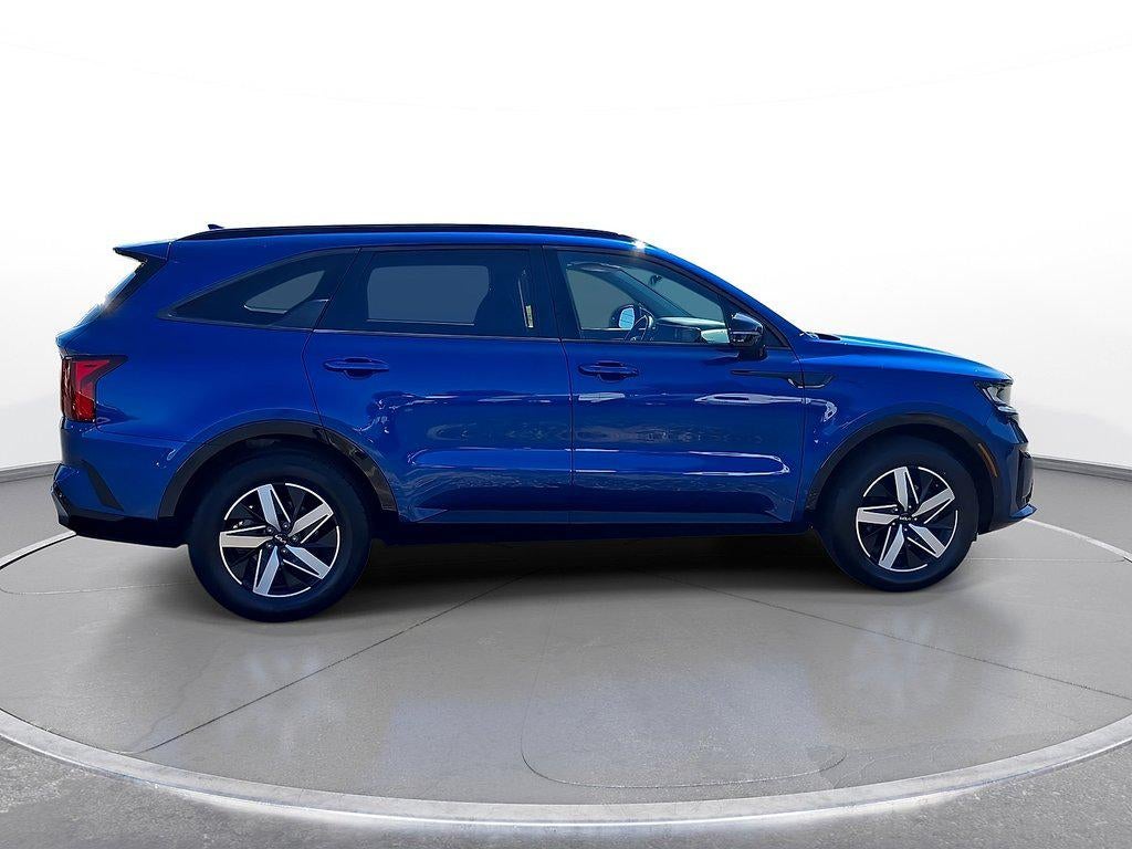 2022 Kia Sorento S FWD