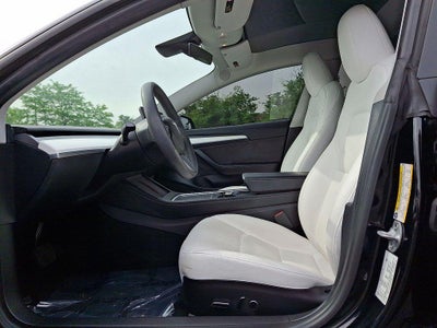 2023 Tesla Model 3 RWD