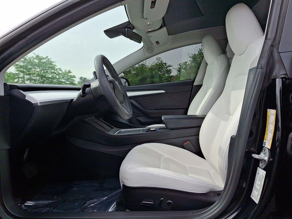2023 Tesla Model 3 RWD