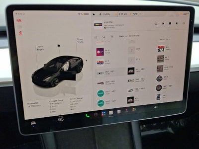 2023 Tesla Model 3 RWD