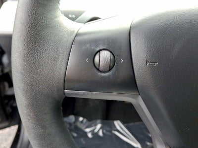 2023 Tesla Model 3 RWD