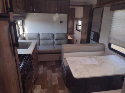 2021 East to West SILVER LAKE 27KNS Base