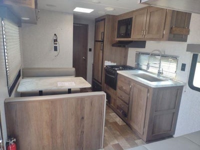 2021 East to West SILVER LAKE 27KNS Base