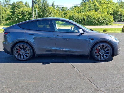 2022 Tesla Model Y Performance AWD