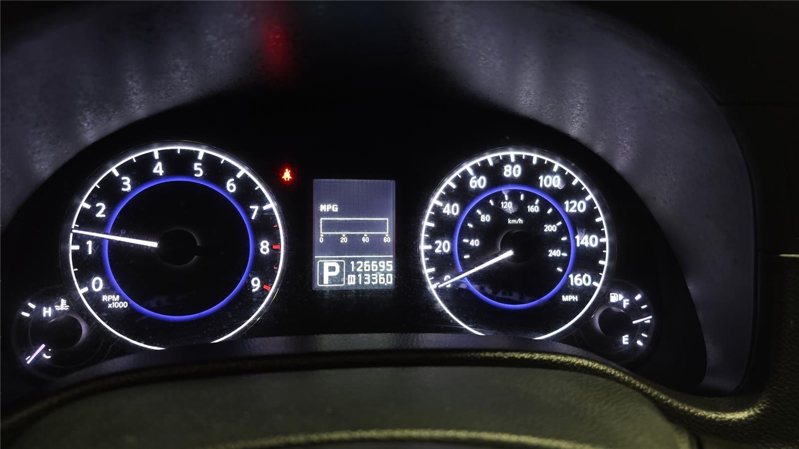 2012 INFINITI G37 Sedan x