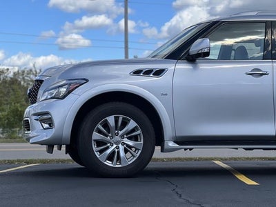 2017 INFINITI QX80 RWD