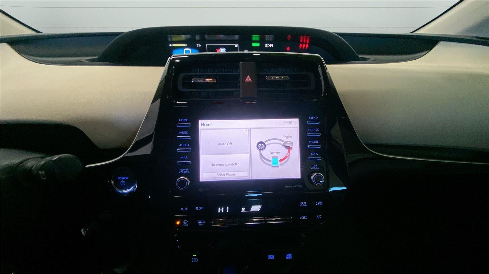 2022 Toyota Prius LE