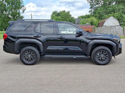 2025 Toyota 4Runner SR5 4WD (Natl)