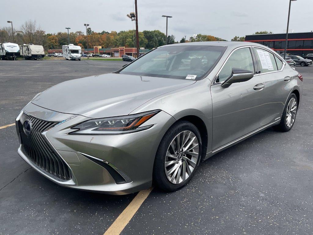 2019 Lexus ES