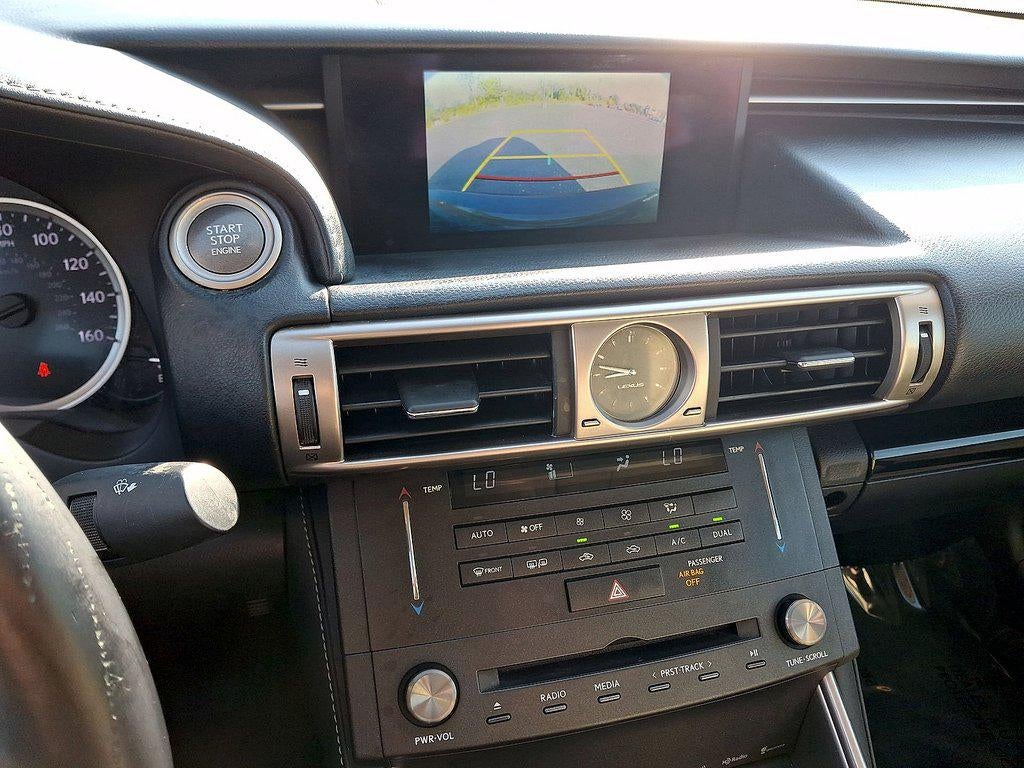 2016 Lexus Is 300 4dr Sdn AWD