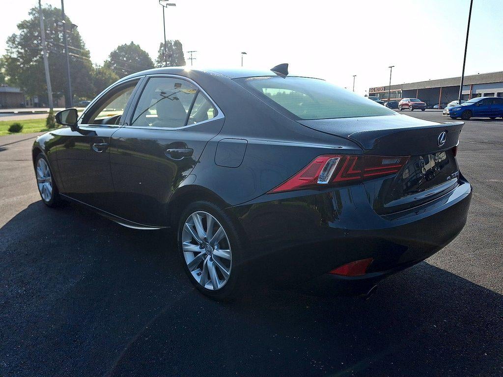 2016 Lexus Is 300 4dr Sdn AWD