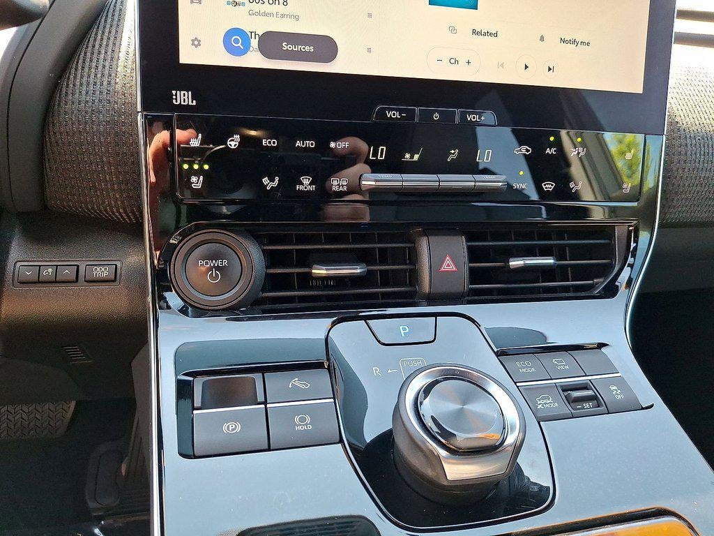 2023 Toyota Bz4x XLE AWD (Natl)