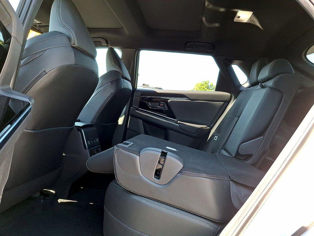 2023 Toyota Bz4x XLE AWD (Natl)