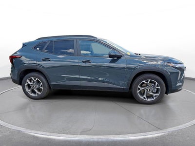 2026 Chevrolet Trax FWD 4dr LT