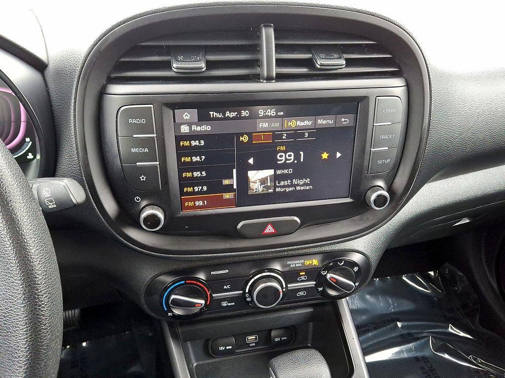 2023 Kia Soul LX IVT