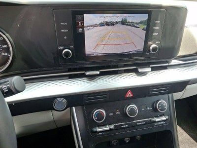 2024 Kia Carnival LX FWD w/Seat Pkg