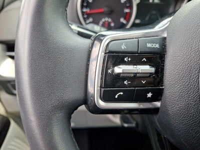 2024 Kia Carnival LX FWD w/Seat Pkg