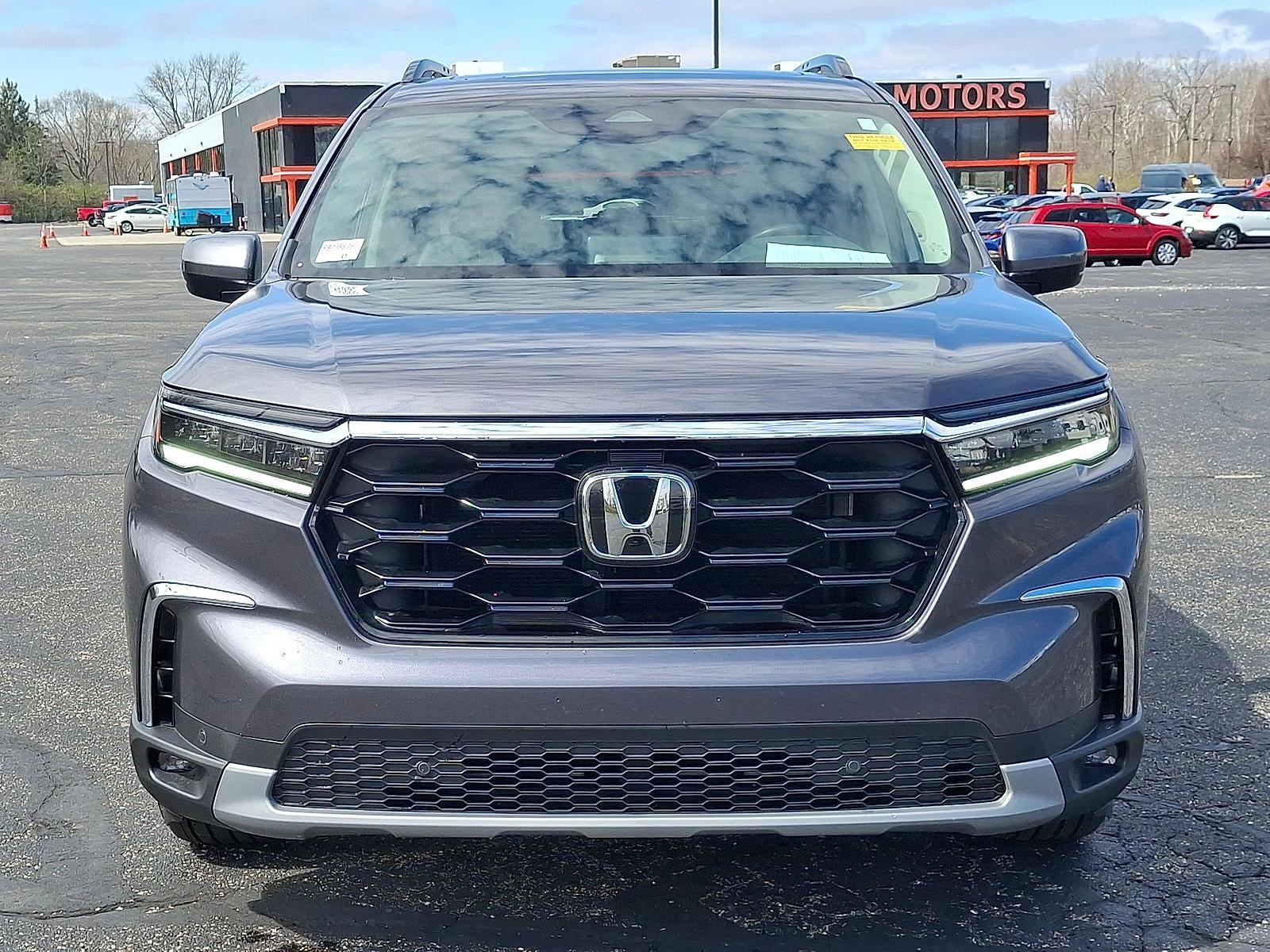 2025 Honda Pilot Touring