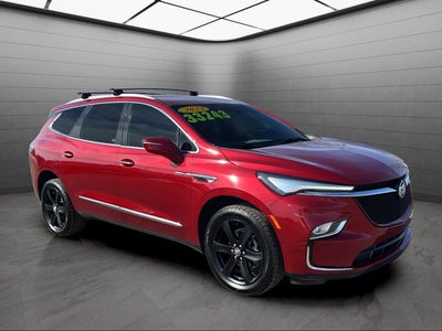 2023 Buick Enclave Essence